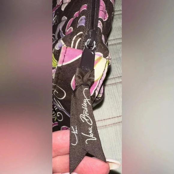 Vers Bradley Floral Quilted Shoulder Bag - Picture 10 of 10